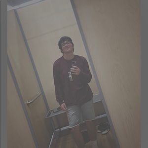 Meet your Posher, Dakota